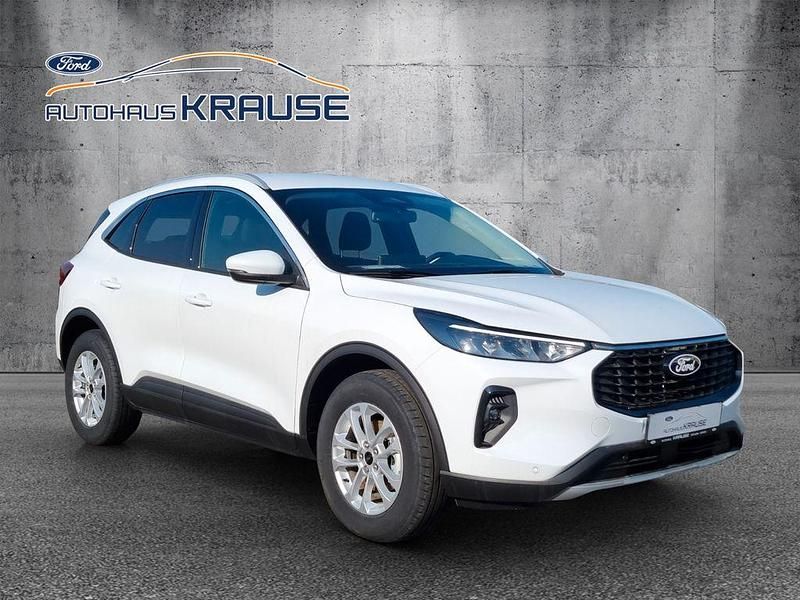 Neu Ford Kuga Titanium 152 PS (111 kW) 2025 Weiß SUV