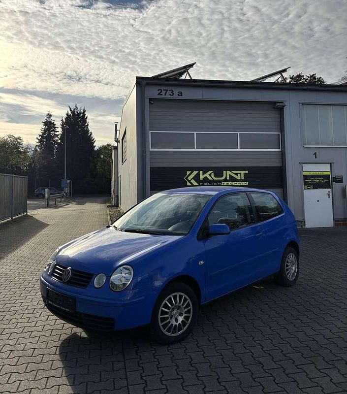 Blau Gebraucht 2004 VW Polo Cricket Coupé | 1.900 € (Fairer Preis) - Bild 1/4