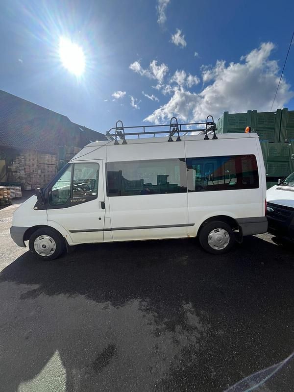 Usata Ford Transit 86 CV (63 kW) 2011 Bianco Monovolume