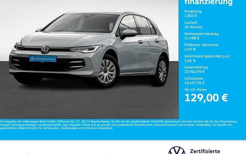 Blau Gebraucht 2024 VW Golf VIII Basis Limousine | 23.288 € (Guter Preis) - Bild 1/4