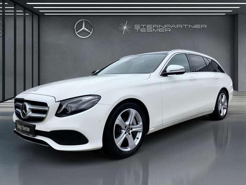 Unilack polarweiß Gebraucht 2018 Mercedes E400 Kombi | 32.290 € (Guter Preis) - Bild 1/3