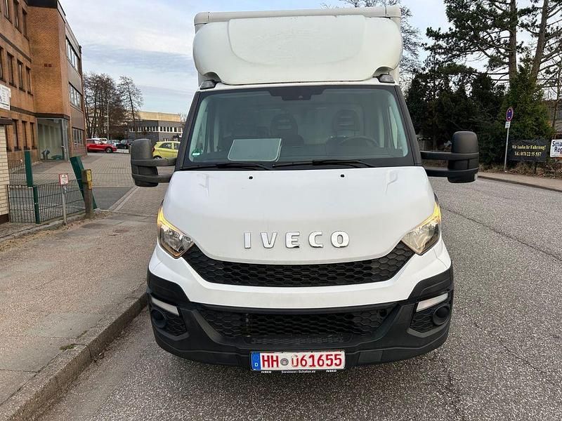 Gebraucht Iveco Daily 106 PS (77 kW) 2015 Weiß