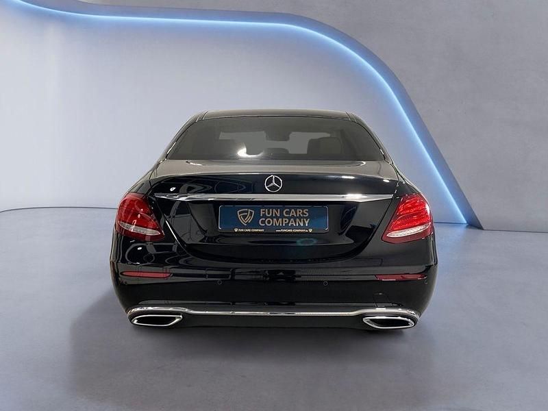 Gebraucht Mercedes E350 286 PS (210 kW) 2020 Schwarz Limousine