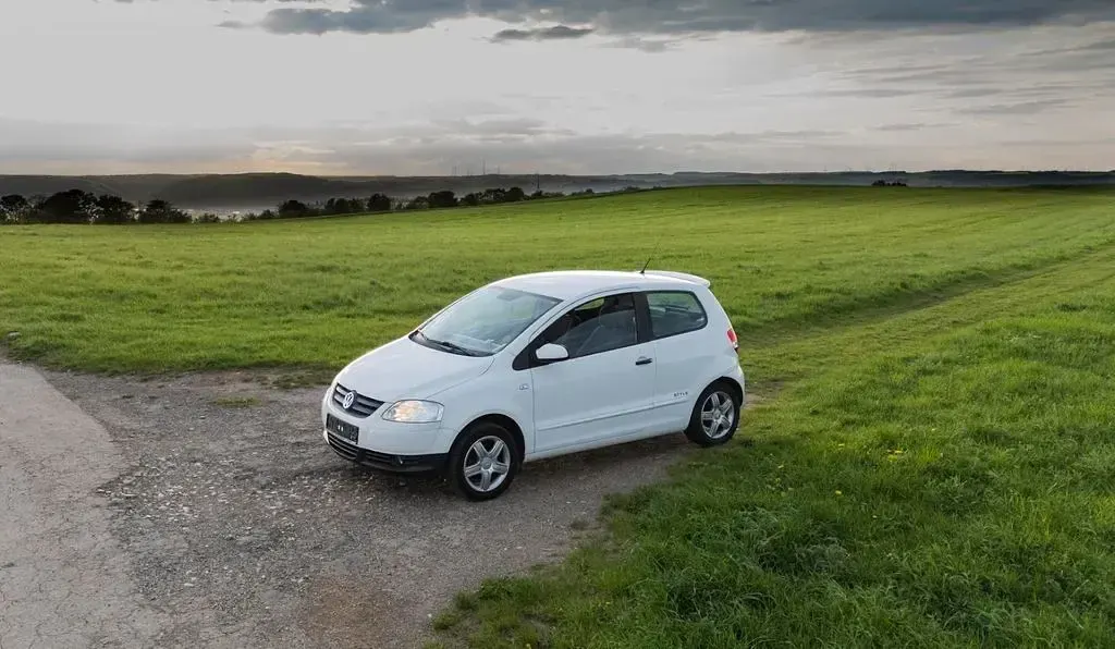 Second-hand VW Fox Style 60 CP (44 kW) 2011 Alb Hatchback