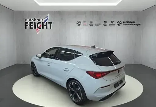 Usata Cupra Leon 150 CV (110 kW) 2024 Bianco Berlina