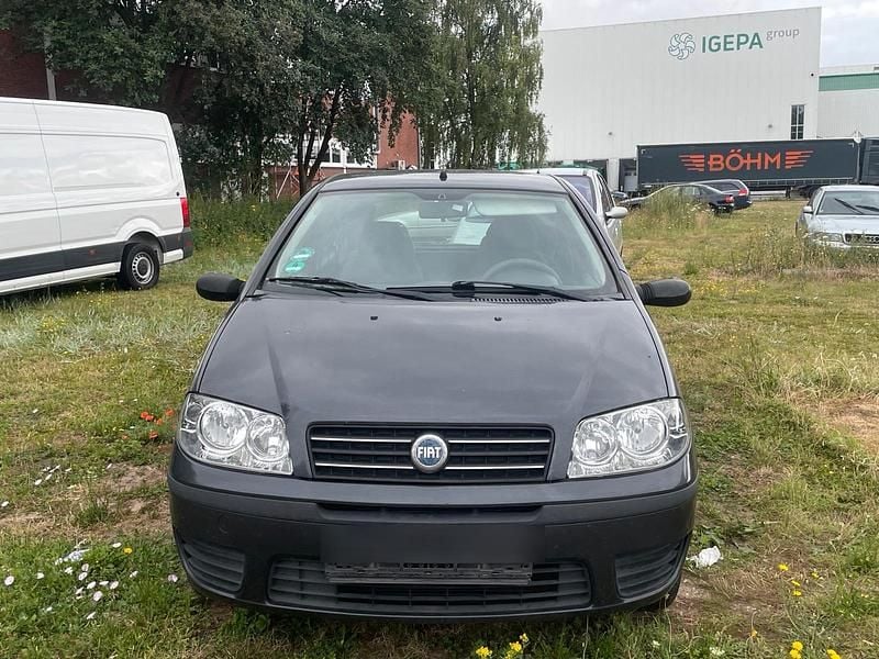 Gebraucht 2004 Fiat Punto Kleinwagen | 600 € (Guter Preis) - Bild 1/4
