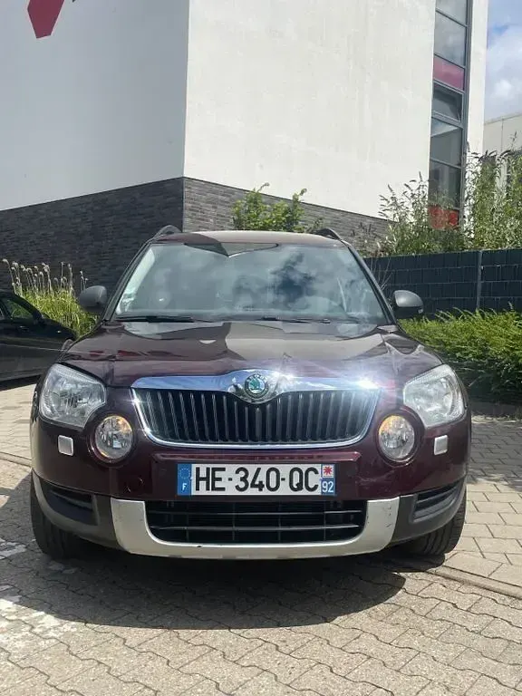 Gebraucht Skoda Yeti Active 105 PS (77 kW) 2010 Rot SUV