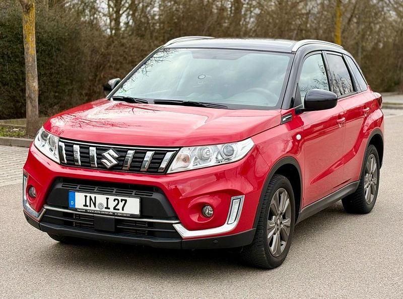 Gebraucht Suzuki Vitara 111 PS (81 kW) 2019 Rot SUV