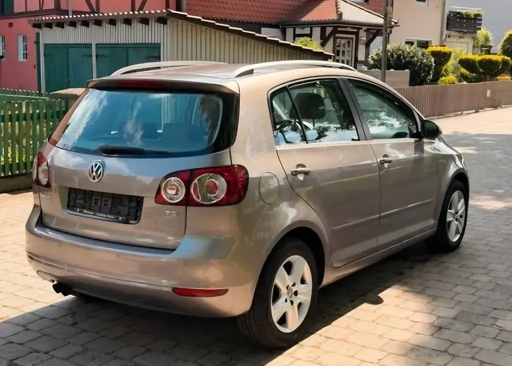 Brugt VW Golf Plus Cross 122 HK (89 kW) 2010 Guld MPV