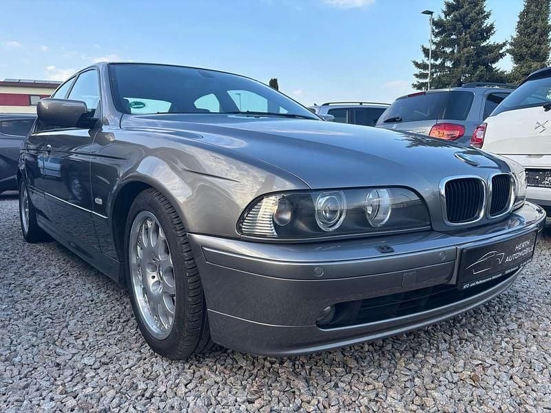 Gebraucht BMW 525 Exclusive 163 PS (119 kW) 2003 Grau Limousine