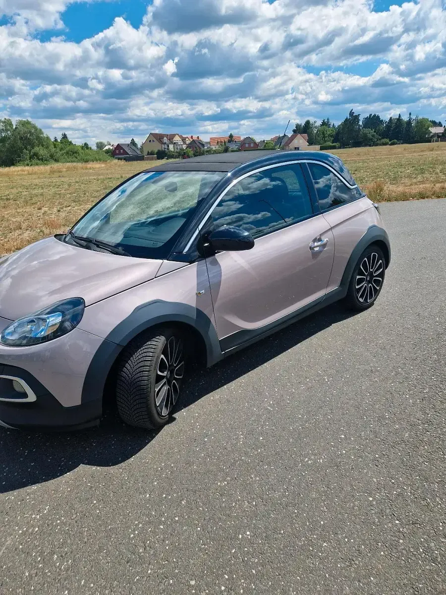 Gebraucht Opel Adam Rocks Rocks 90 PS (66 kW) 2014 Violet Kleinwagen