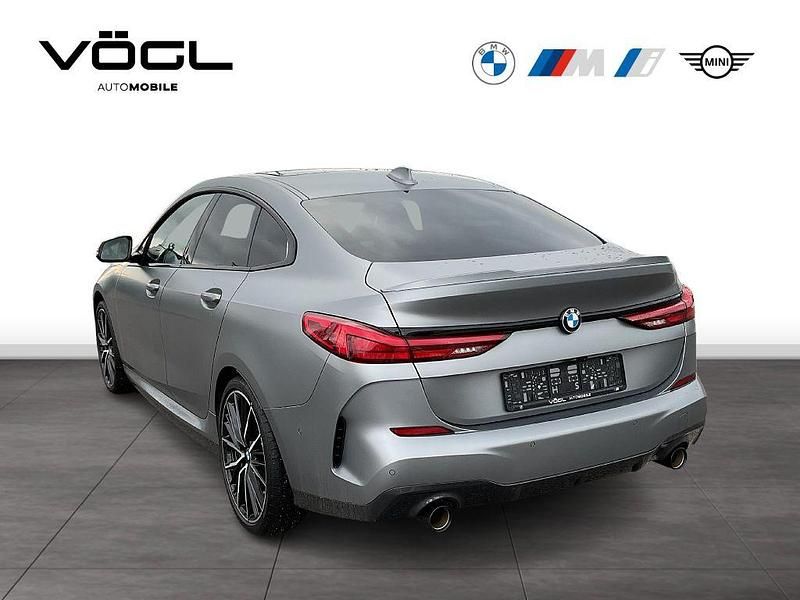 Gebraucht BMW 220 Performance 178 PS (130 kW) 2024 Grau Coupé