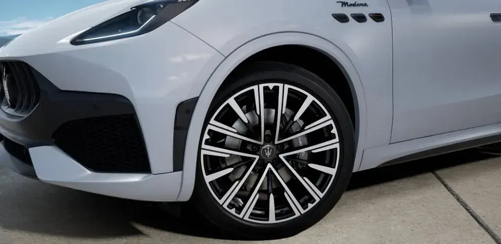 Neu Maserati Grecale 530 PS (389 kW) 2026 Weiß SUV