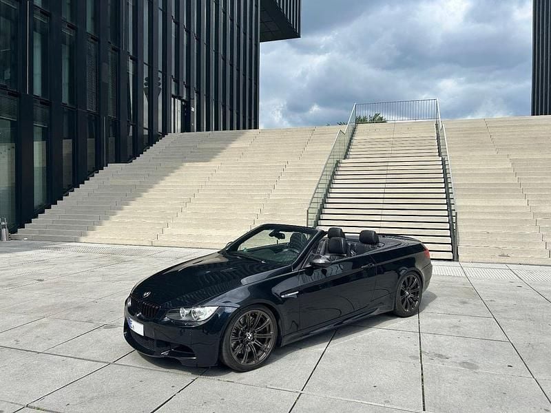 Schwarz Gebraucht 2009 BMW M3 Cabriolet Performance Cabrio | 29.900 € - Bild 1/4