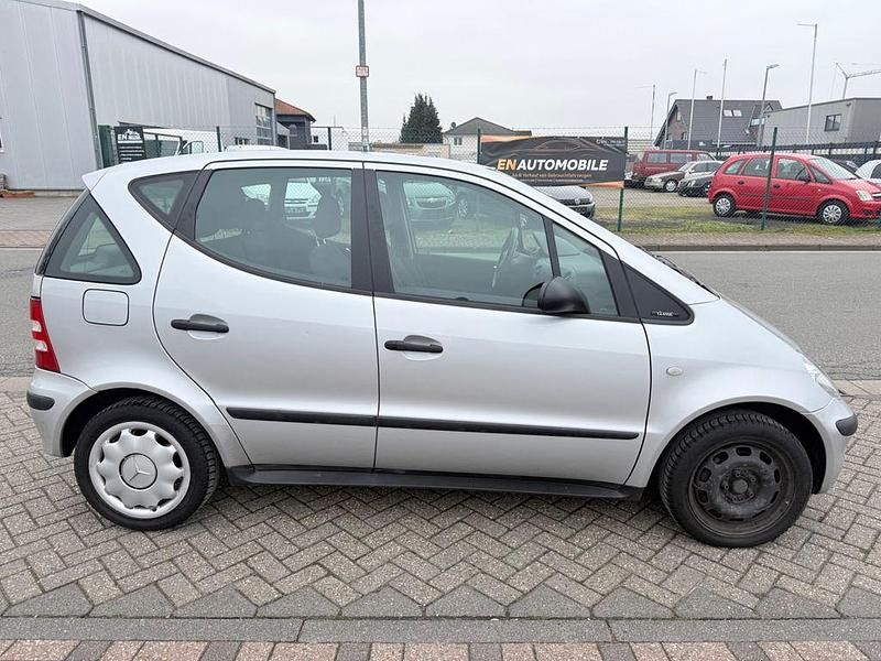 Gebraucht Mercedes A140 82 PS (60 kW) 2001 Silber Limousine