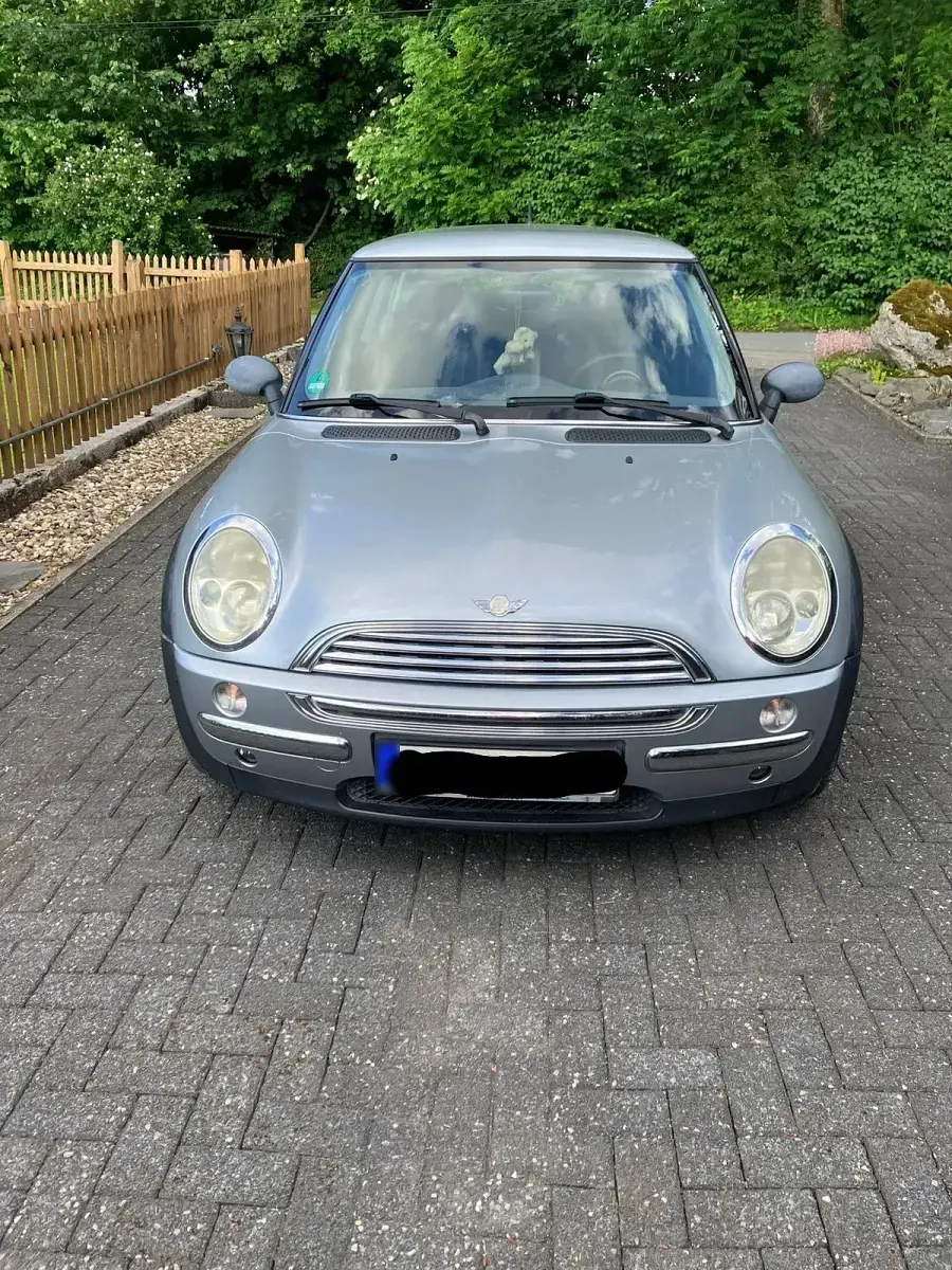 Gebraucht Mini Cooper 90 PS (66 kW) 2003 Silber Kleinwagen