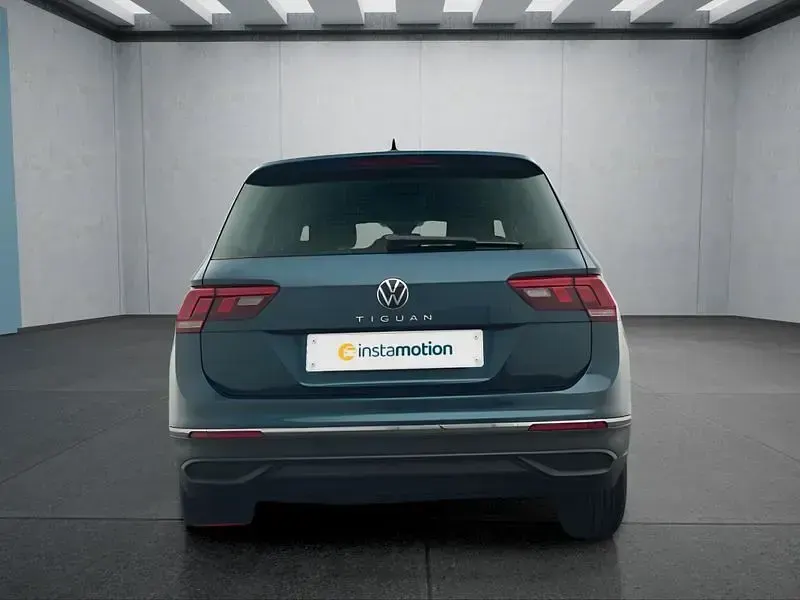 Gebraucht VW Tiguan 150 PS (110 kW) 2024 Blau SUV