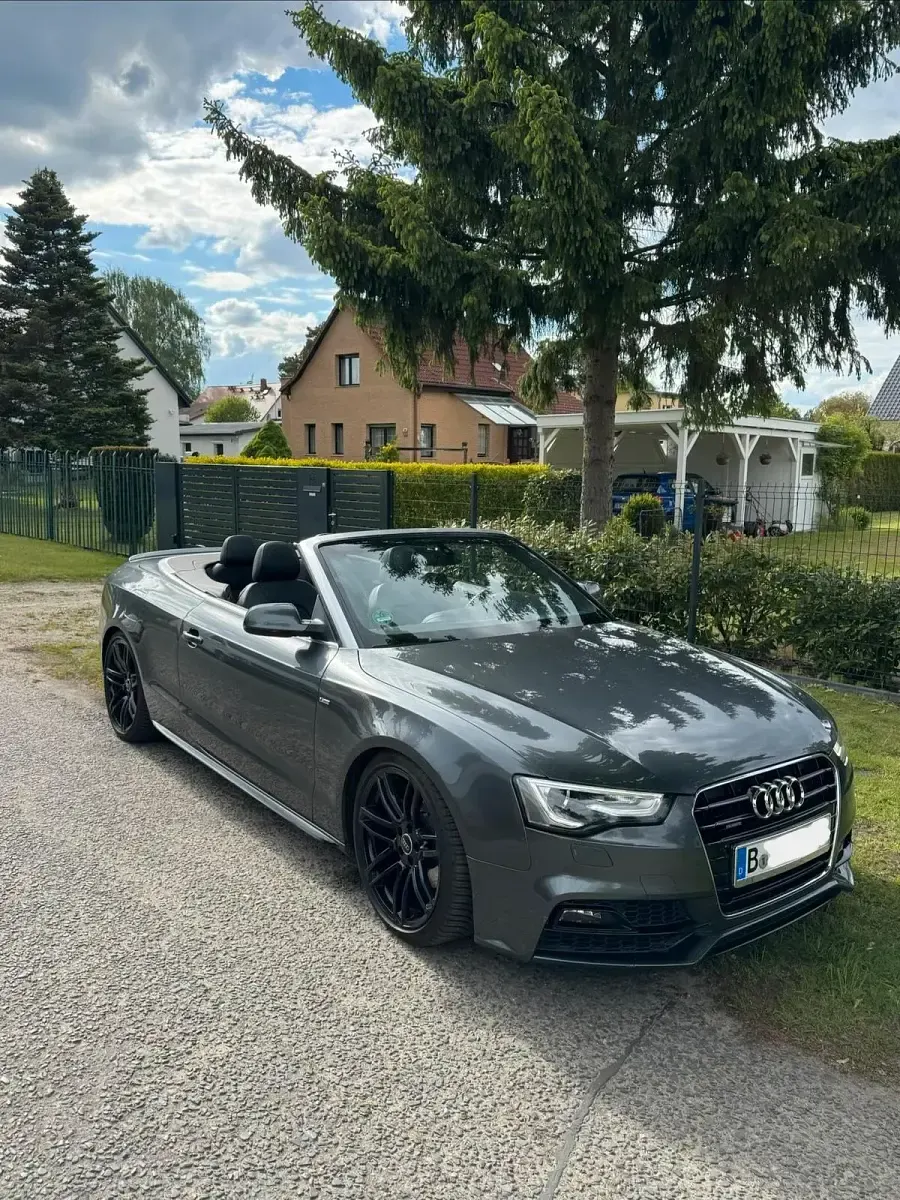 Używany Audi A5 Cabriolet S-Line 190 KM (139 kW) 2016 Szary Kabriolet