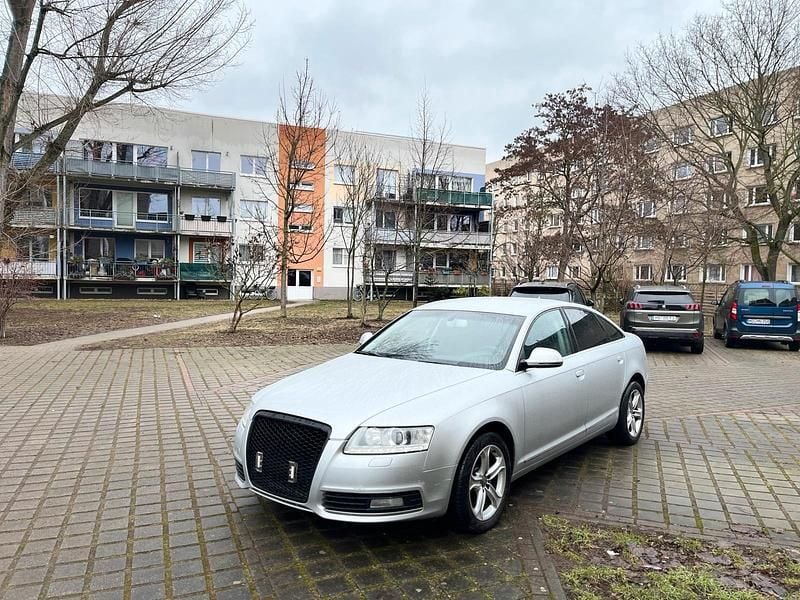 Gebraucht Audi A6 179 PS (131 kW) 2010 Grau Limousine