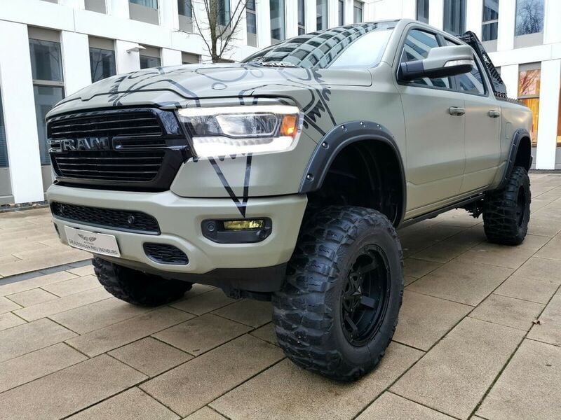 Second-hand Dodge Ram 401 CP (294 kW) 2019 Negru Pickup