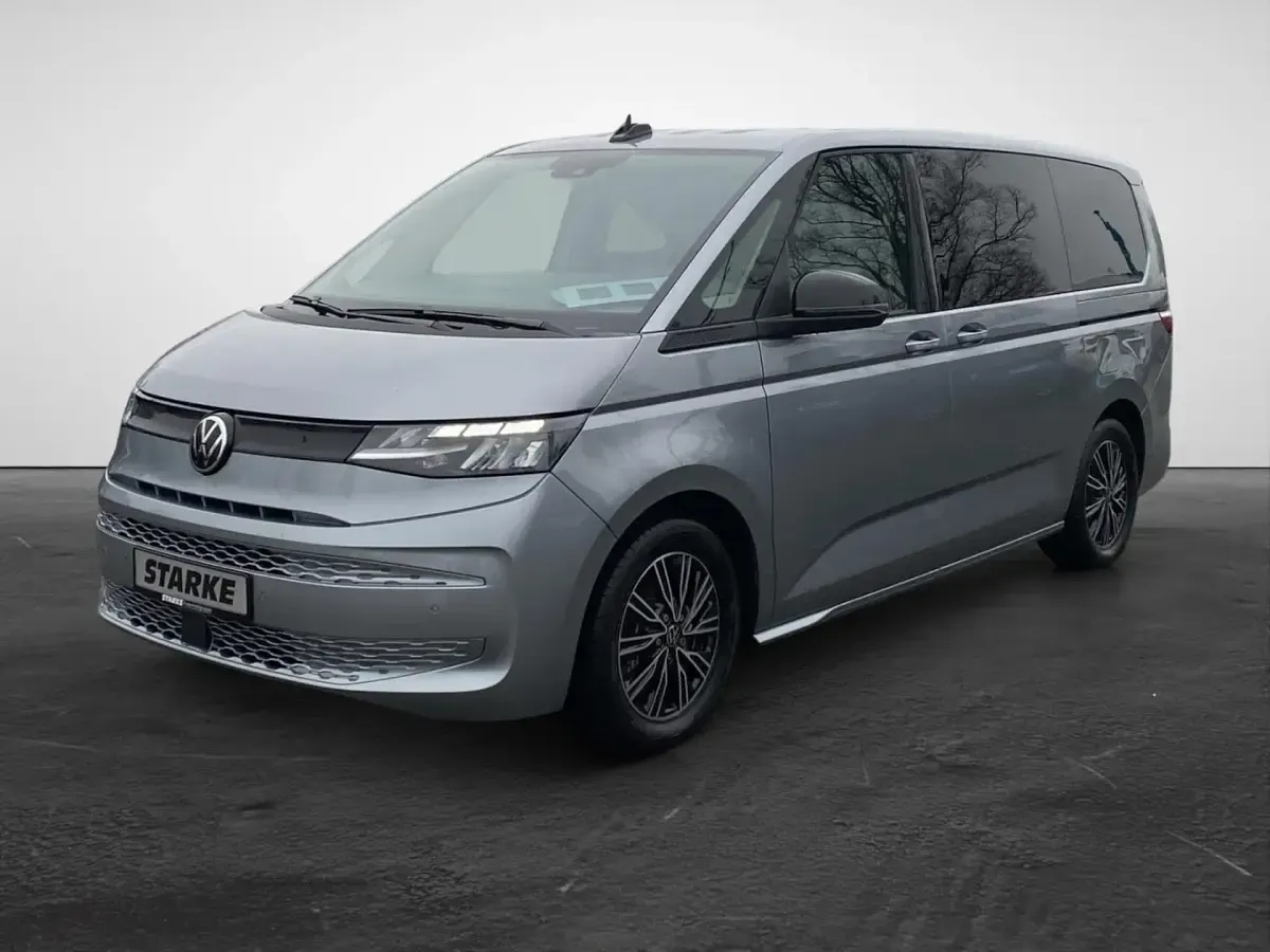 Second-hand VW Multivan Basis 150 CP (110 kW) 2024 Monovolum