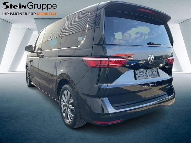 Gebraucht VW Multivan Energetic 150 PS (110 kW) 2023 Schwarz Van