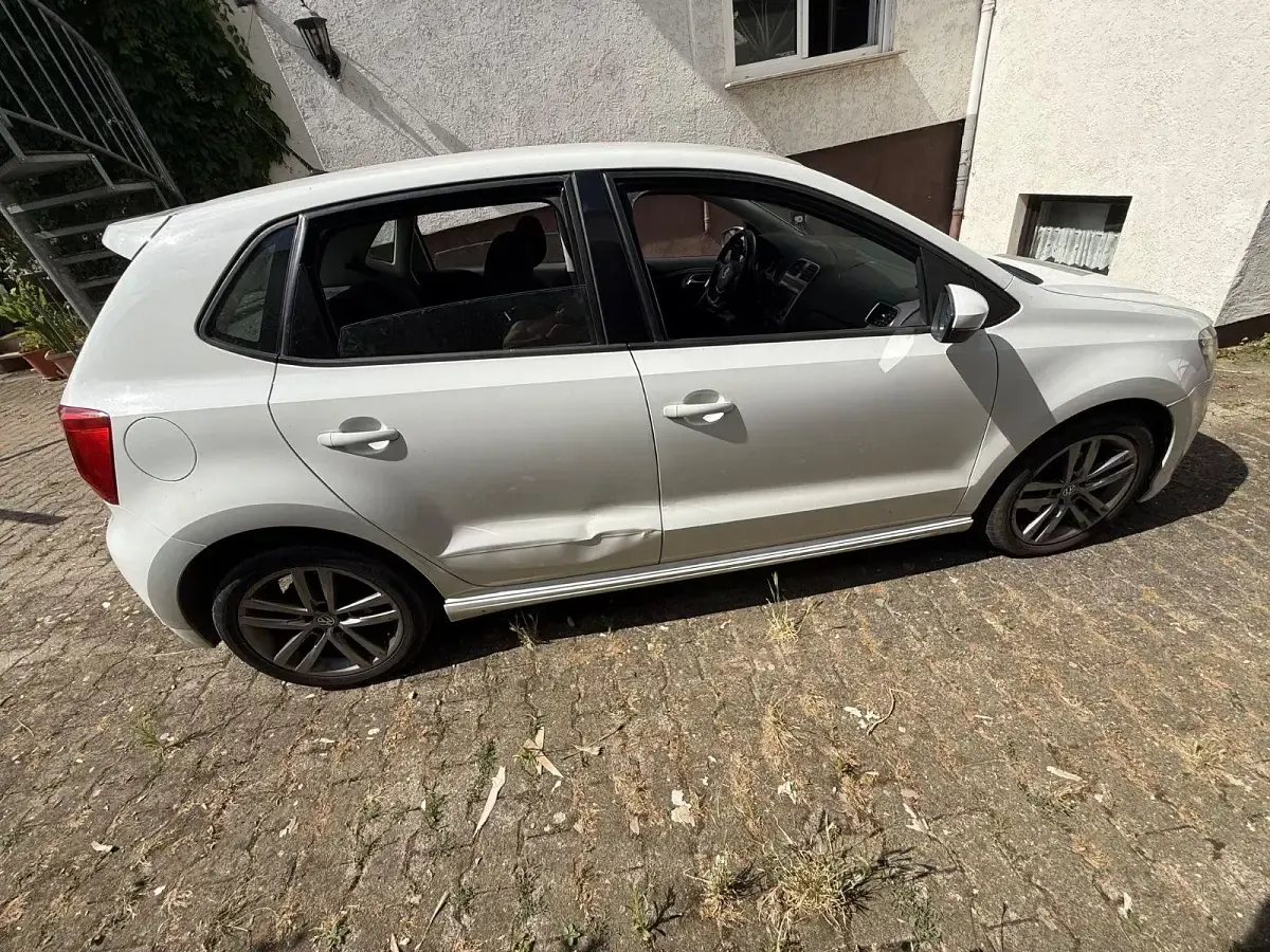 Gebraucht VW Polo Highline 90 PS (66 kW) 2017 Weiß Limousine