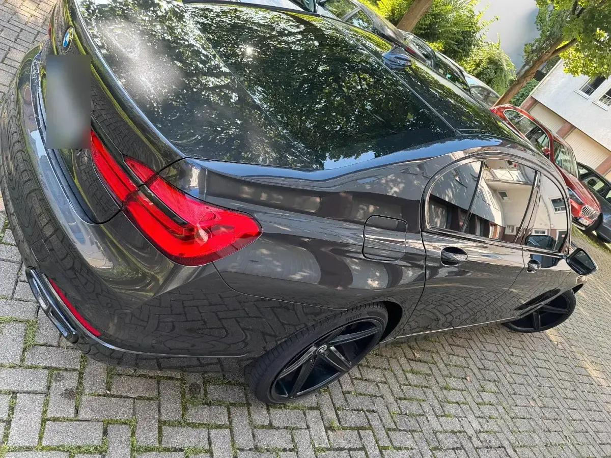 Gebraucht BMW 730 265 PS (194 kW) 2017 Schwarz Limousine