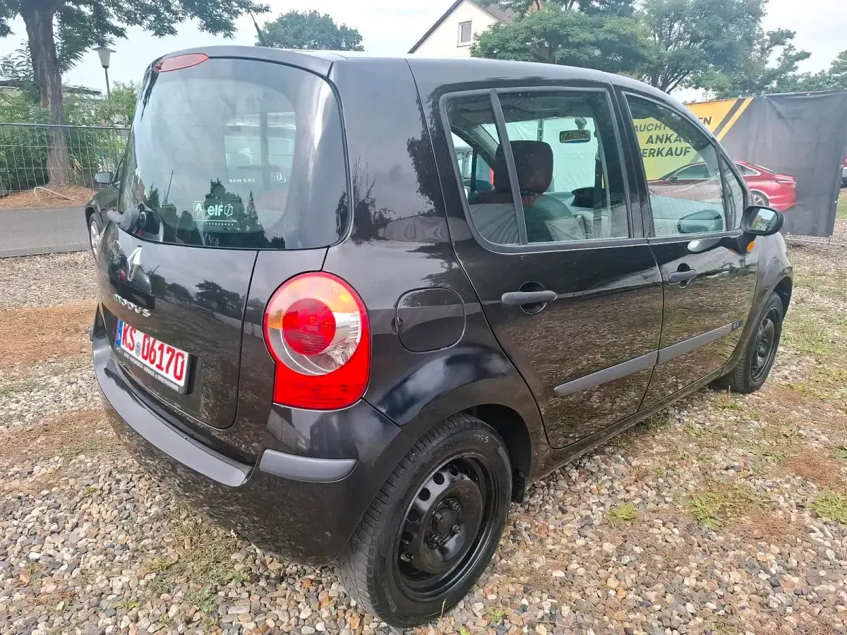 Gebraucht Renault Modus 75 PS (55 kW) 2005 Schwarz Van / Kleinbus