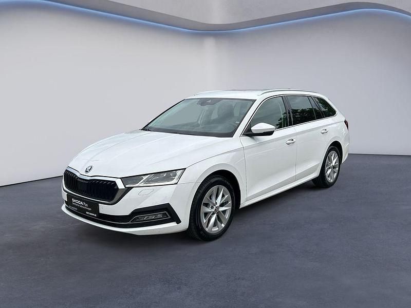 Weiß Gebraucht 2023 Skoda Octavia Style Kombi | 26.988 € (Fairer Preis) - Bild 1/4