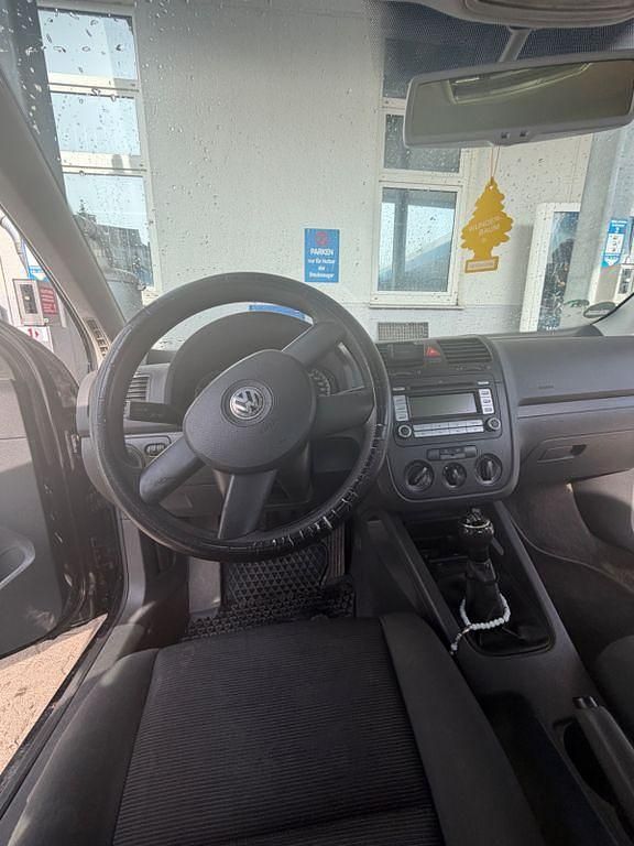 Gebraucht VW Golf IV Trendline 75 PS (55 kW) 2004 Schwarz Limousine