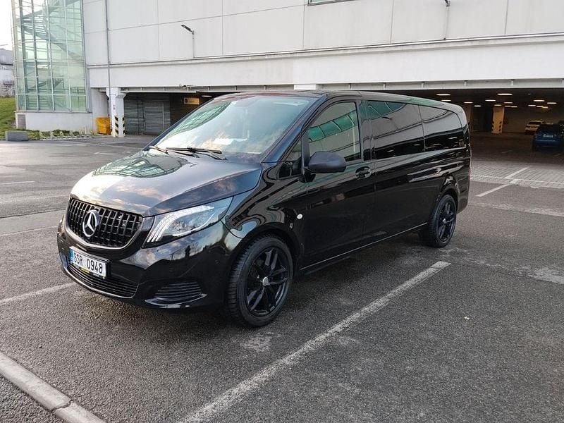 Second-hand Mercedes Vito 163 CP (119 kW) 2019 Negru Van
