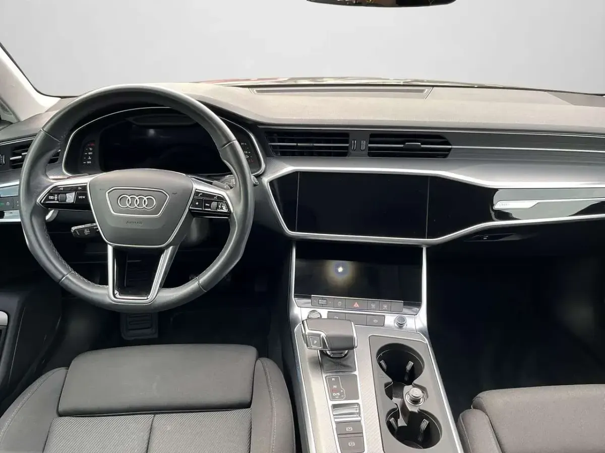 Gebraucht Audi A6 Sport 204 PS (150 kW) 2023 Brillantschwarz Kombi
