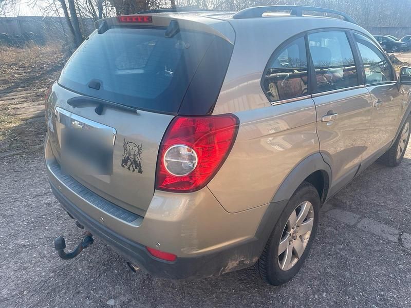 Gebraucht Chevrolet Captiva 136 PS (100 kW) 2010 Beige SUV