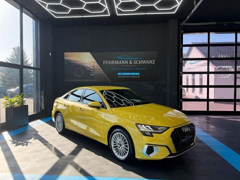 Gebraucht Audi A3 S-Line 150 PS (110 kW) 2023 Gelb Limousine