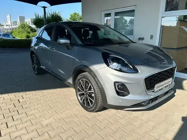 Gebraucht Ford Puma Titanium 125 PS (91 kW) 2022 Mineralsilber metallic (silber) SUV