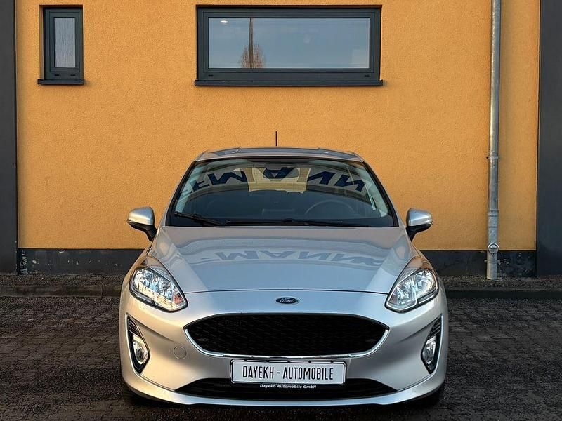 Gebraucht Ford Fiesta Cool & Connect 101 PS (74 kW) 2019 Silber Kleinwagen