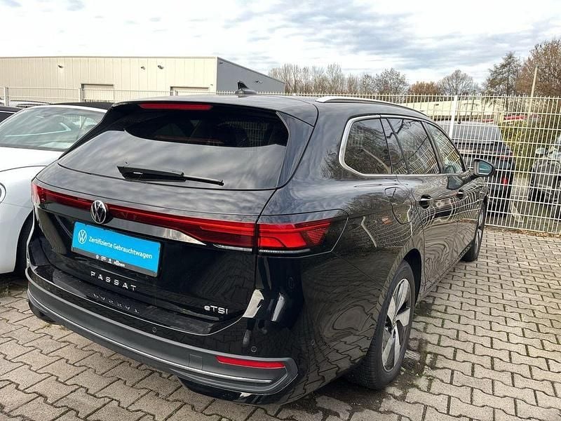Gebraucht VW Passat Business 150 PS (110 kW) 2025 Grenadillschwarz metallic Kombi