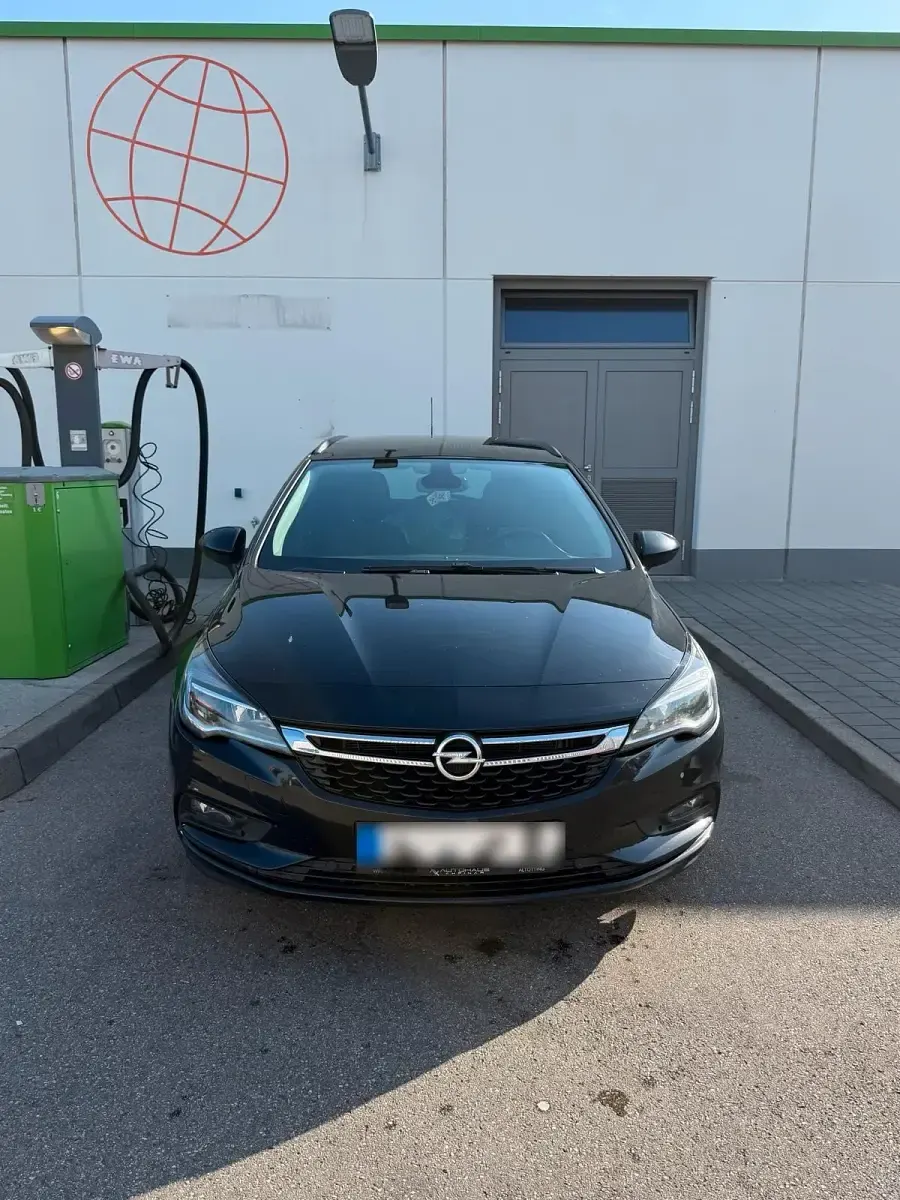 Gebraucht Opel Astra 136 PS (100 kW) 2019 Schwarz Kombi