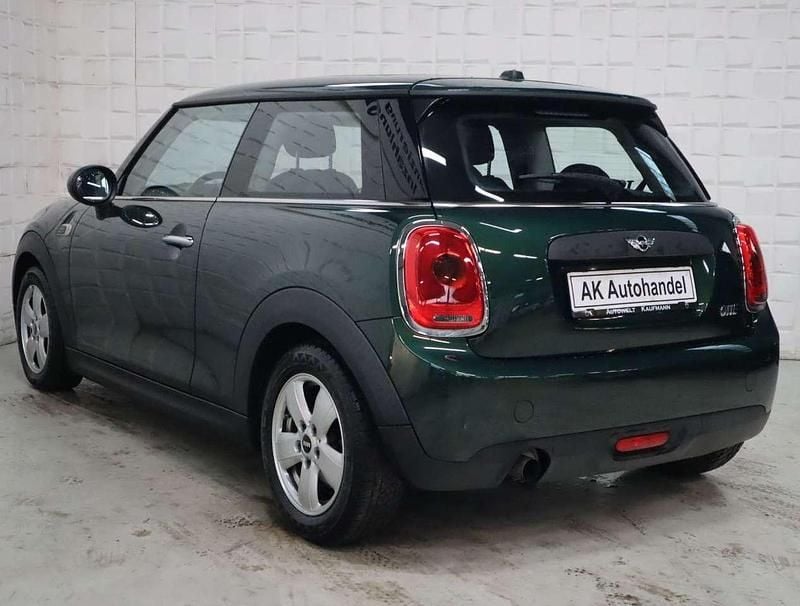 Gebraucht Mini ONE 102 PS (75 kW) 2016 Grün Kleinwagen