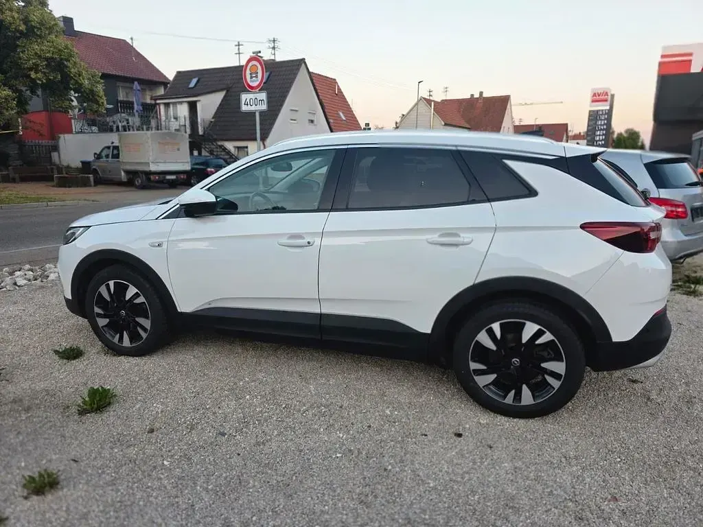 Gebraucht Opel Grandland X Innovation 177 PS (130 kW) 2019 Weiß SUV
