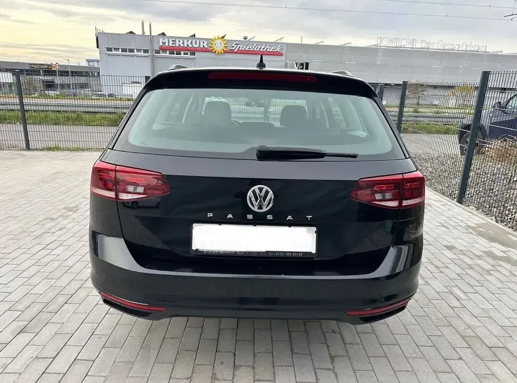 Gebraucht VW Passat 190 PS (139 kW) 2019 Schwarz Kombi