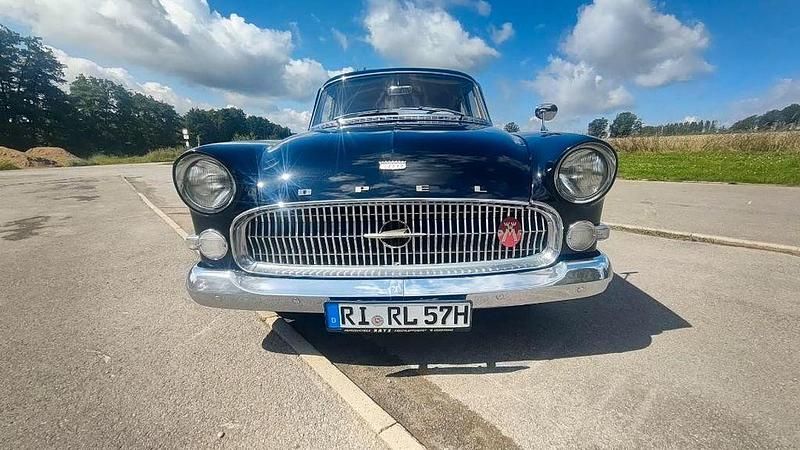 Schwarz Gebraucht 1957 Opel Kapitän Limousine | 15.000 € - Bild 1/4