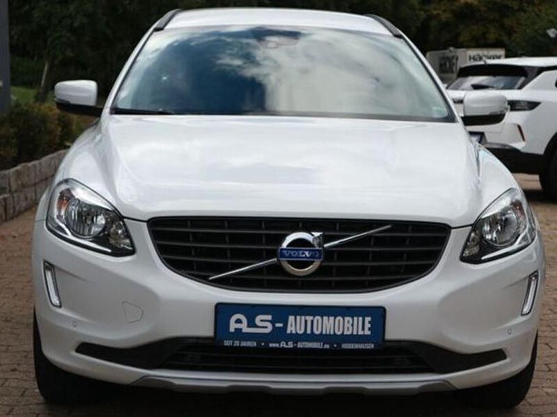 Gebraucht Volvo XC60 Kinetic 150 PS (110 kW) 2016 Andere SUV