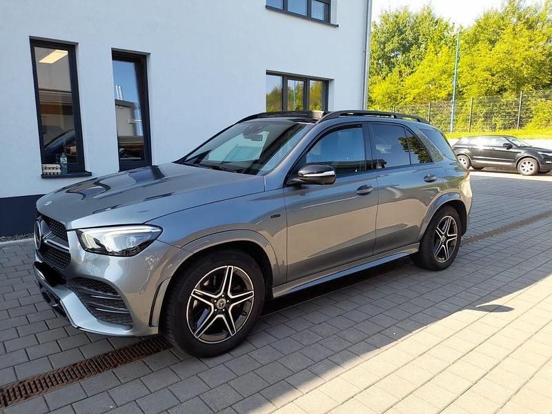 Grau Gebraucht 2020 Mercedes GLE350e Style SUV | 41.999 € (Fairer Preis) - Bild 1/4