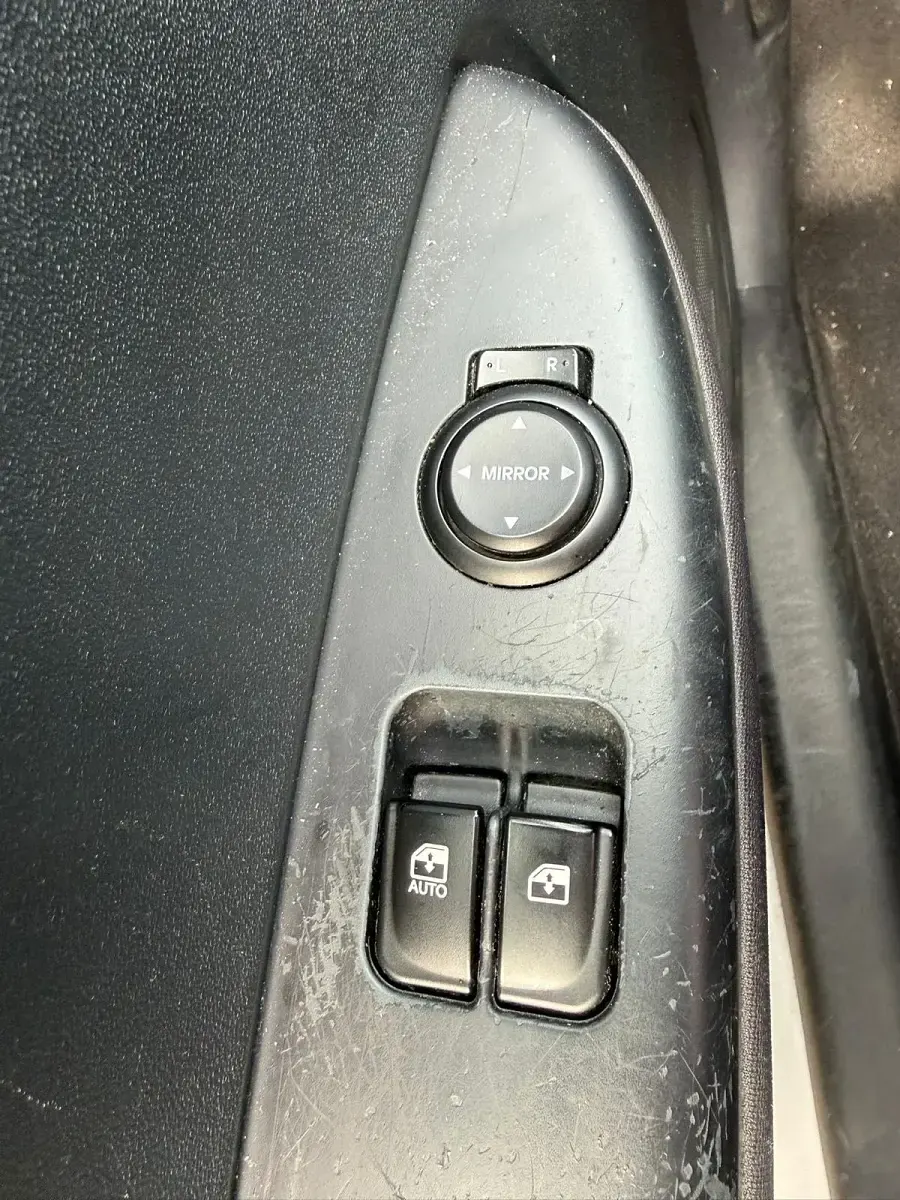 Gebraucht Hyundai i20 Edition 85 PS (62 kW) 2012 Weiß Kleinwagen