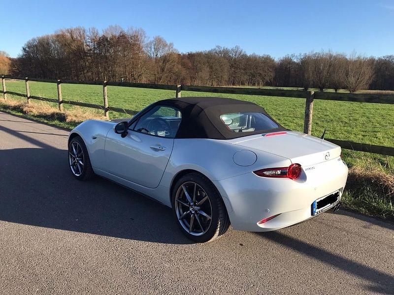Gebraucht Mazda MX5 Sports-Line 160 PS (117 kW) 2016 Weiß Cabrio