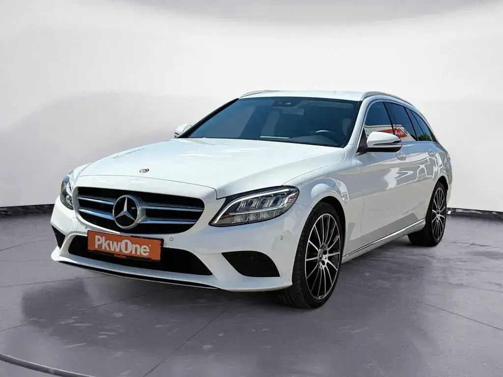 Gebraucht Mercedes C300 Avantgarde 258 PS (189 kW) 2019 Kombi