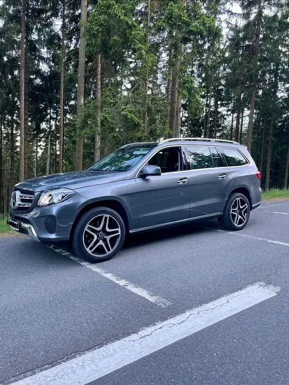 Gebraucht Mercedes GLS500 455 PS (334 kW) 2017 Schwarz SUV