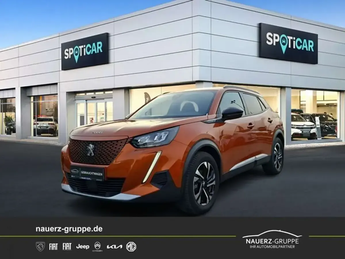 Gebraucht Peugeot e-2008 Allure 100 kW (136 PS) 2022 Orange SUV